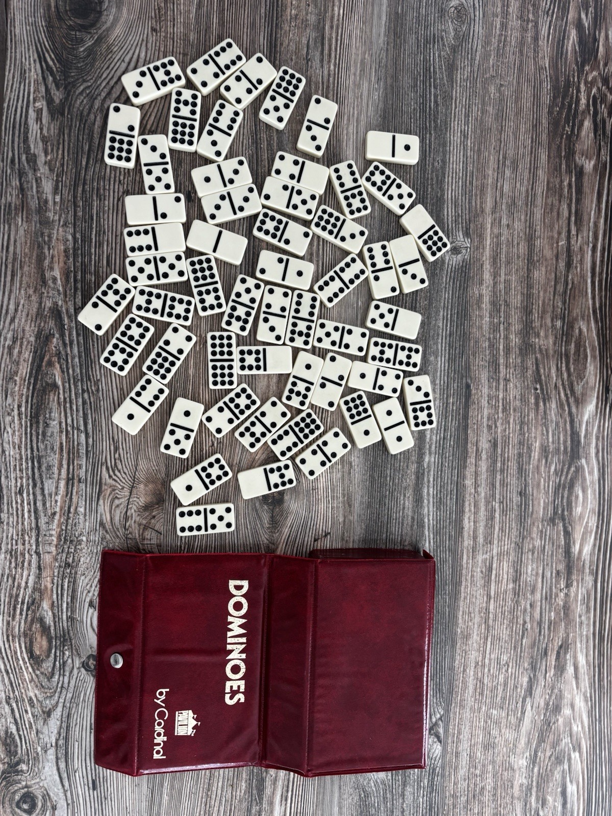 Vintage Dominoes By Cardinal 55 Pieces | 3/8″ Thick DOUBLE NINE Red Vinyl Case