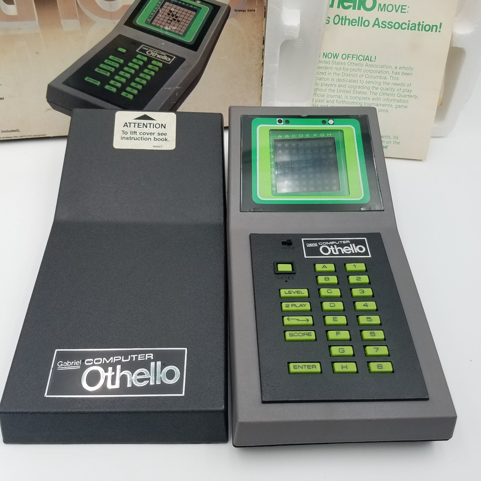 1980 Gabriel Computer Othello Strategy Game (Screen has Dead pixels)