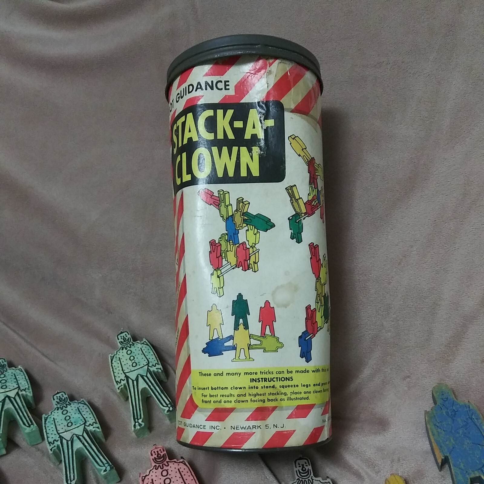 Very RARE Vtge. Stack-A-Clown Tot Guidance Game #4204 in round Orig. Box