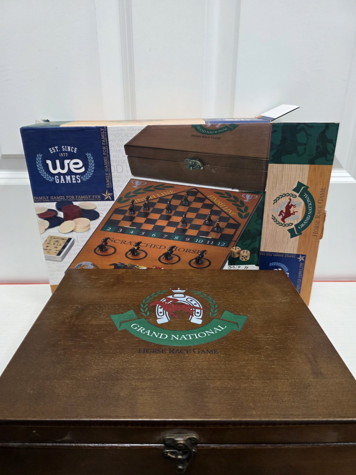 WE Games Grand National Horse Wood Race Game in a GORGEOUS Wooden Box – NICE!