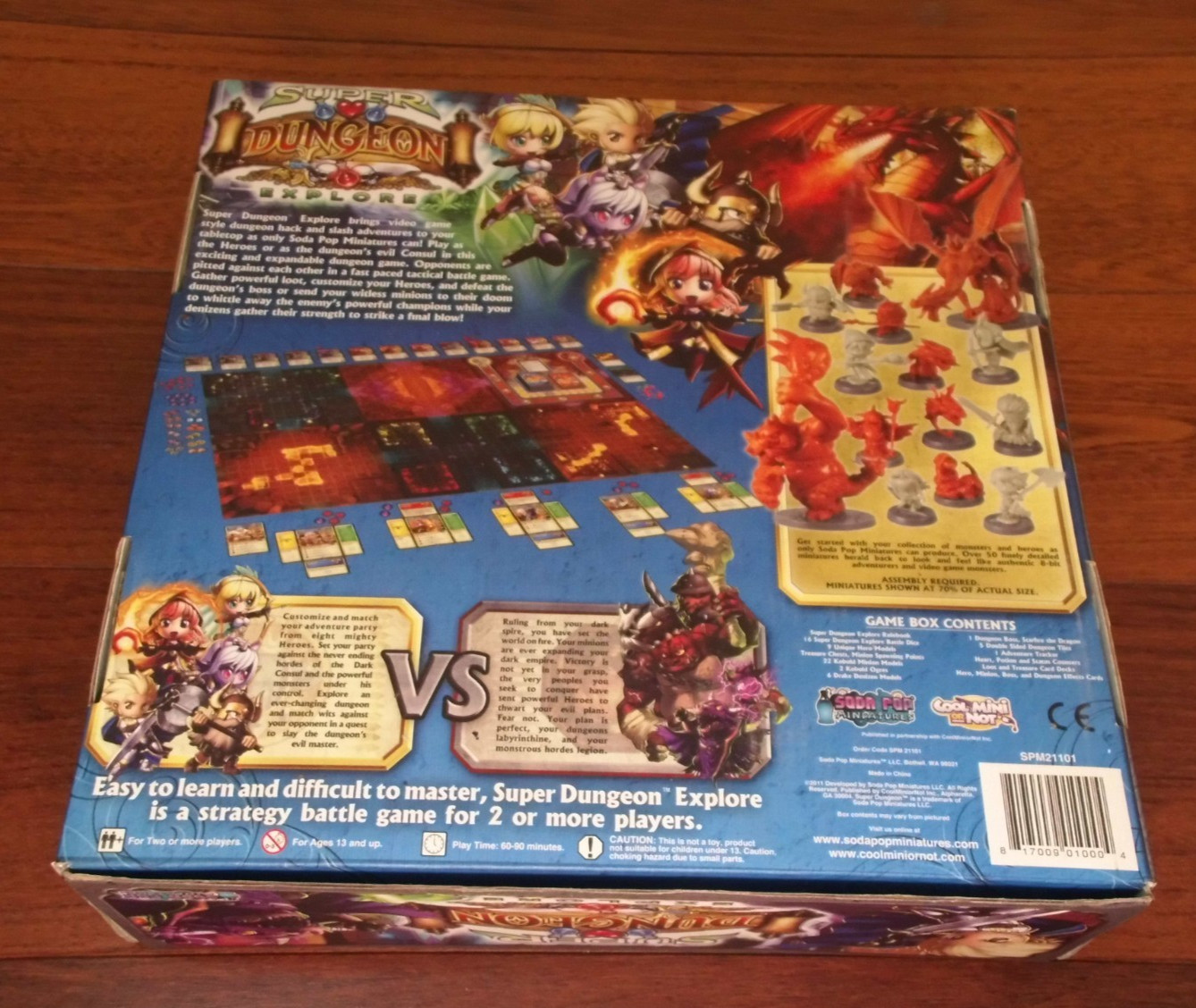 Super Dungeon Explore Core Set Complete Sealed Miniatures Unpunched Box Damage
