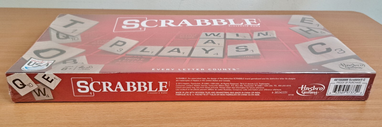 Hasbro Scrabble Crossword Game – New Sealed 2013