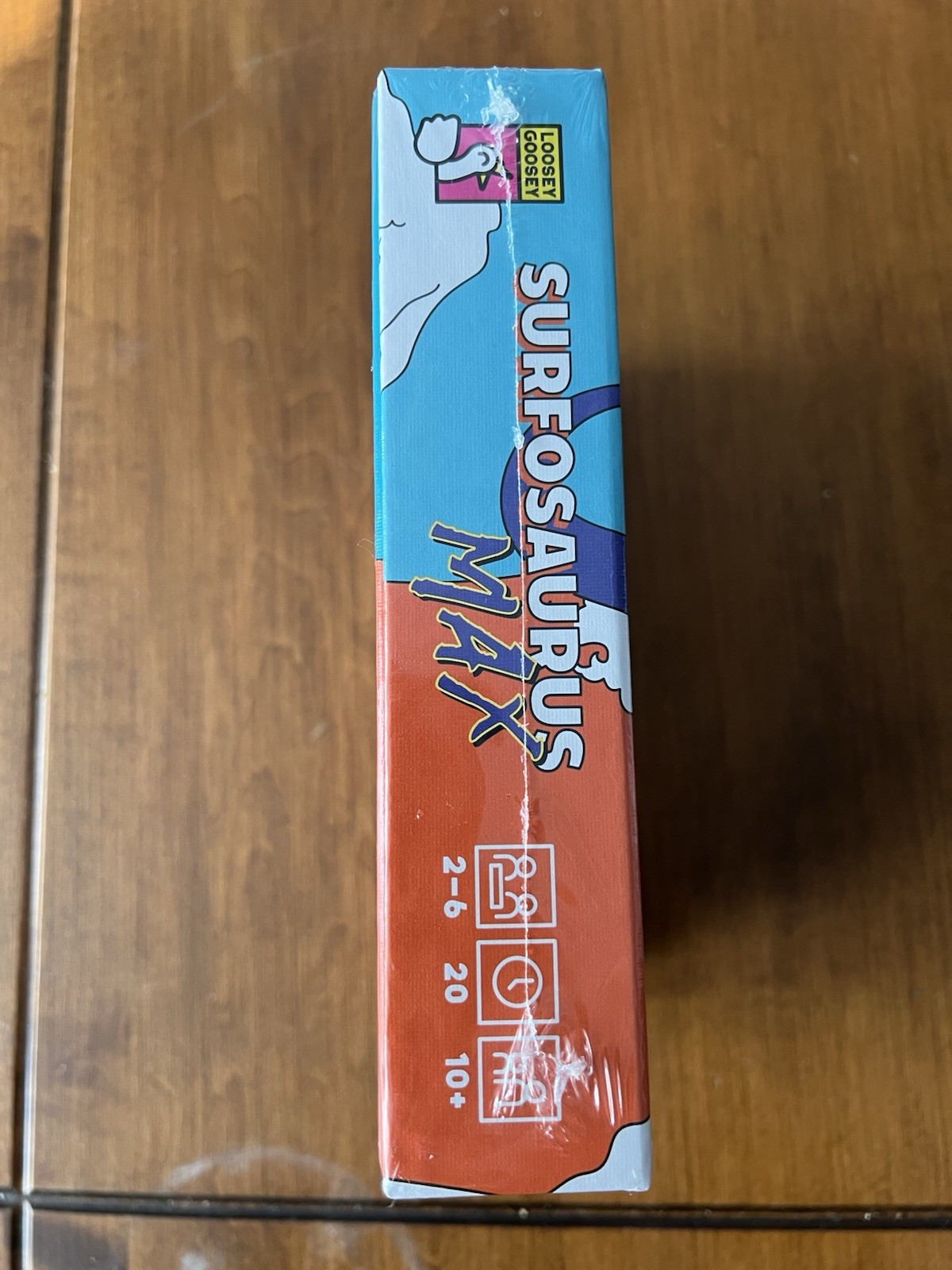 New-Loosey Goosey Games Surfosaurus Max Dinosaur Card Game 2-6 Players Ages 10+