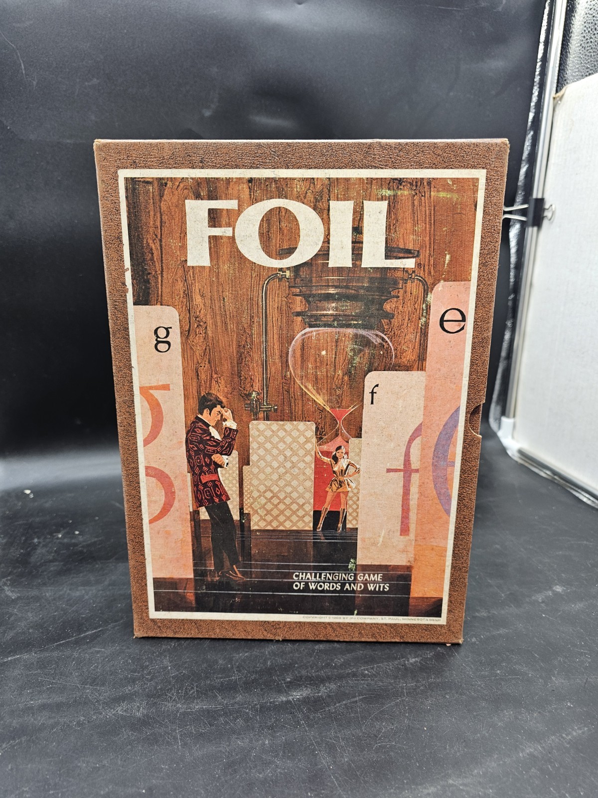Foil Board Game 3M Bookshelf Game of Words and Wits
