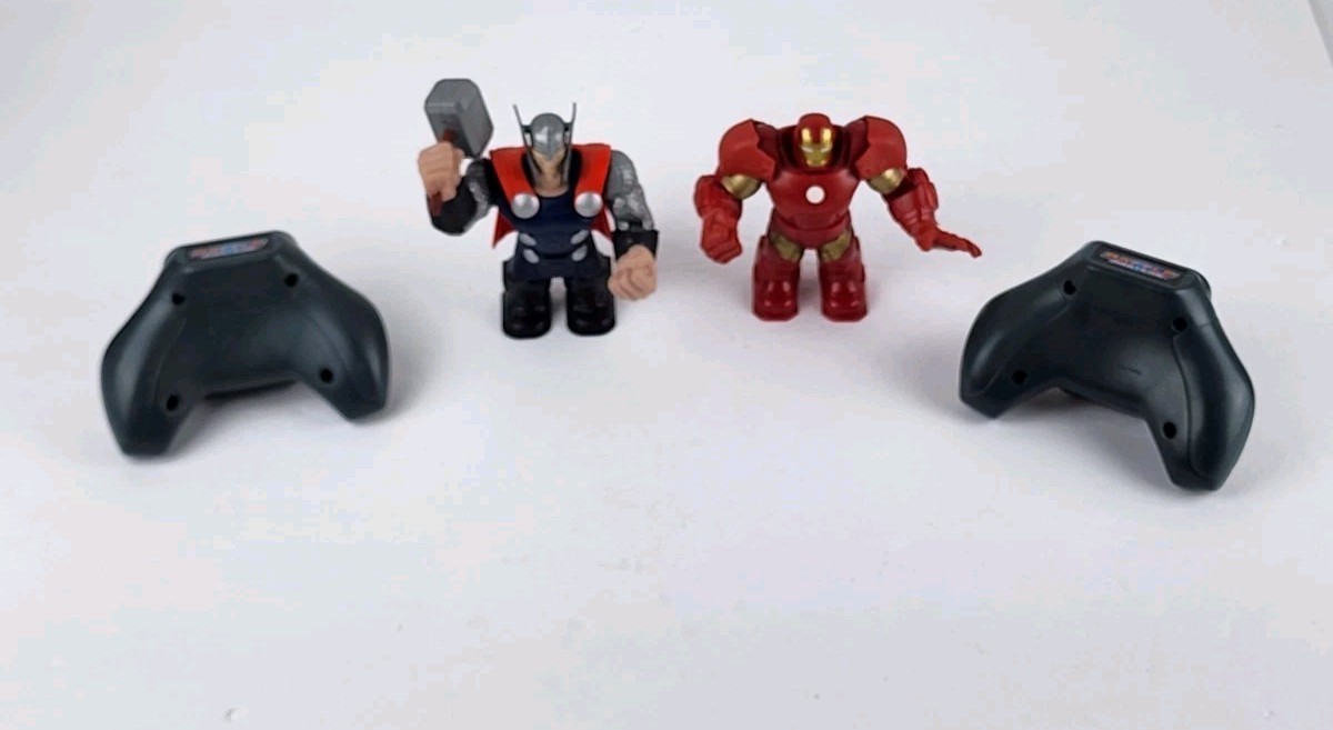Marvel Battle Masters Thor & Iron Man Hasbro 2013 Handheld Fun 5″ Rock Sock Em