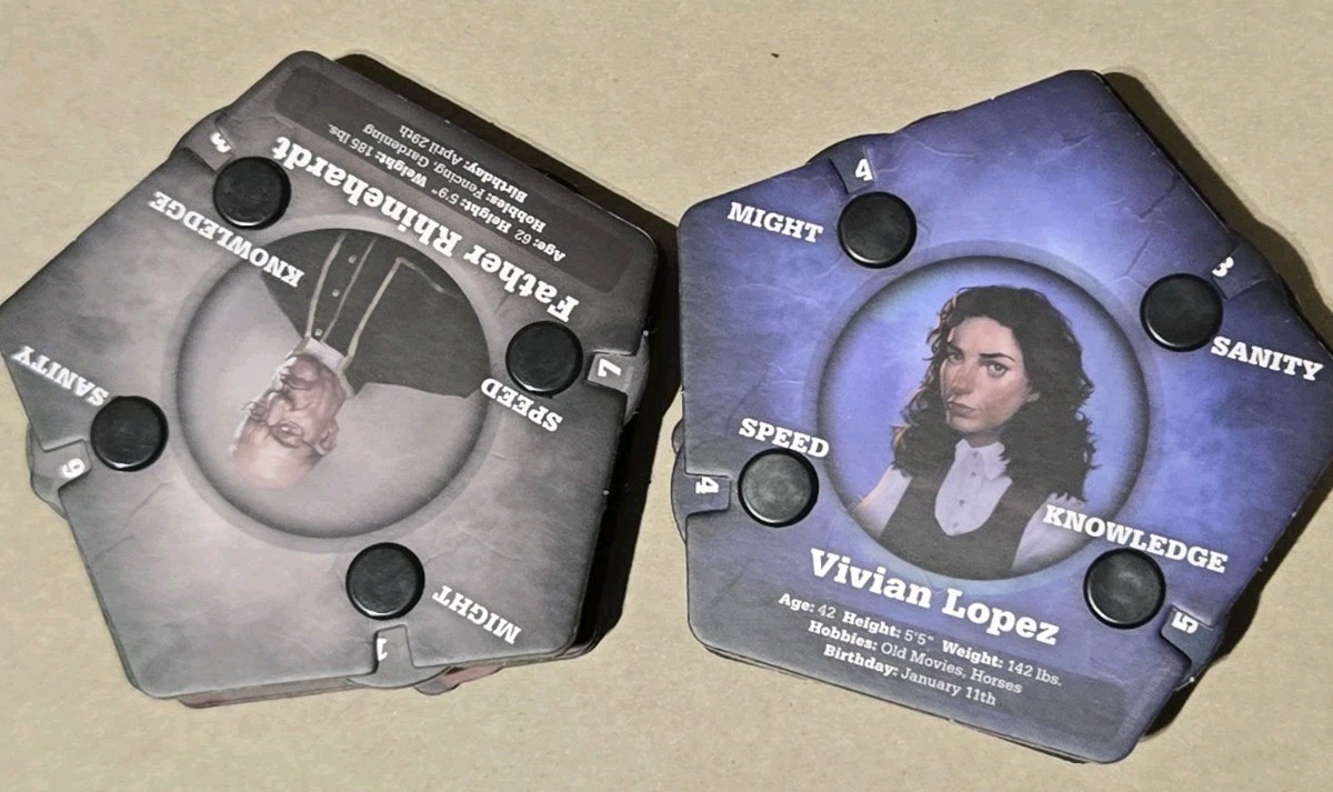 Betrayal at House on the Hill (2nd Edition) Role Play Horror Board Game Complete