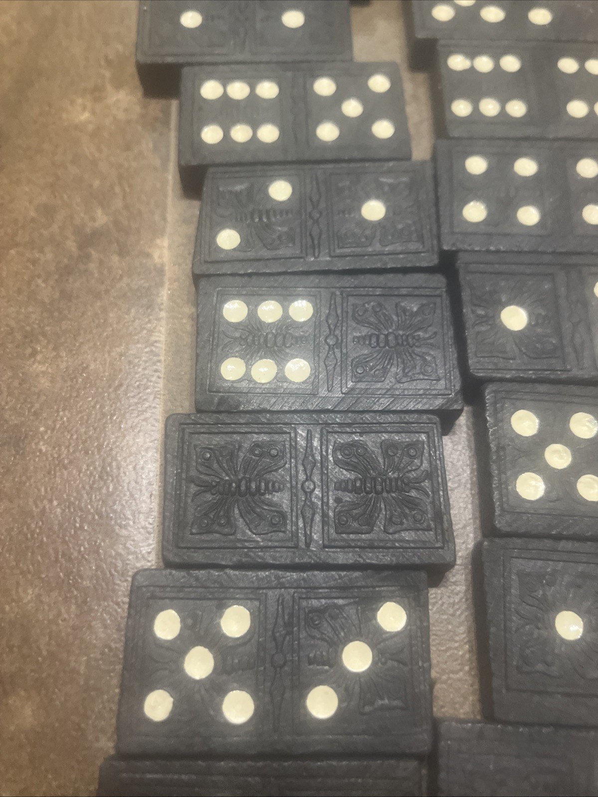 ANTIQUE DOMINOS ~ 17 Dominoes One Size Has Cars And The Other Side Butterflies