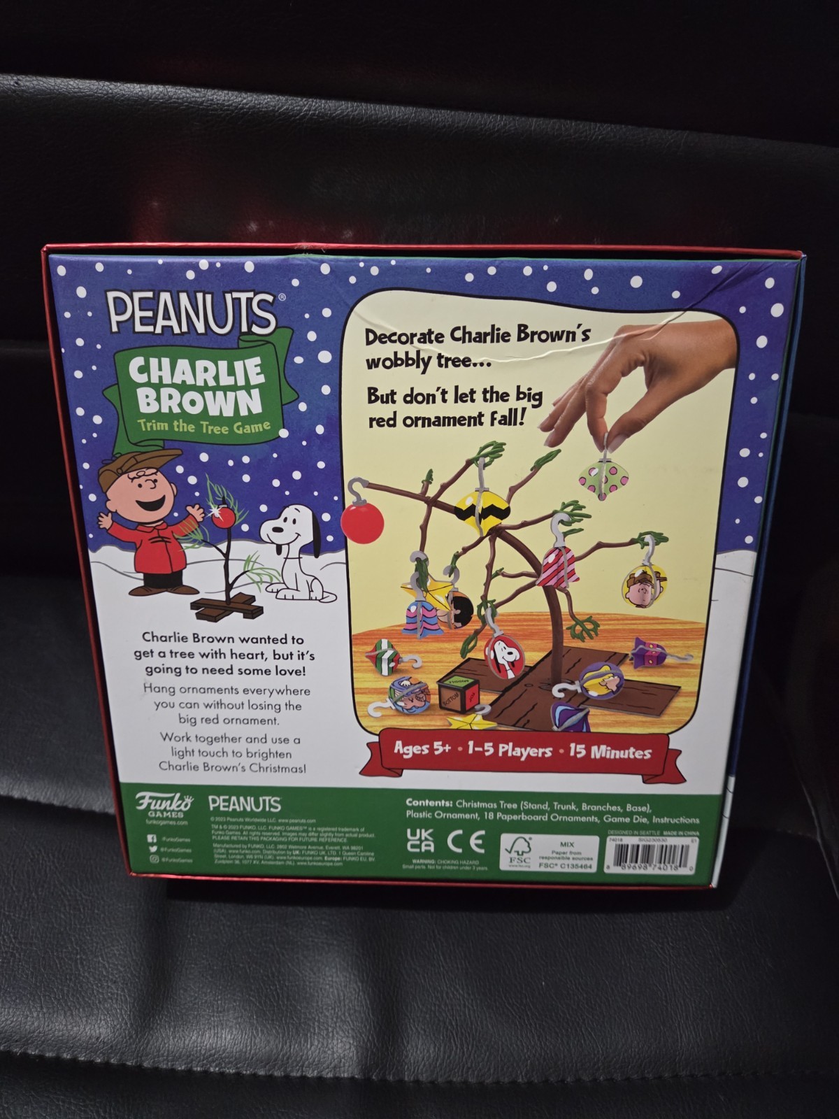 Funko Peanuts Charlie Brown Trim the Tree Complete Game for 1-5 Players