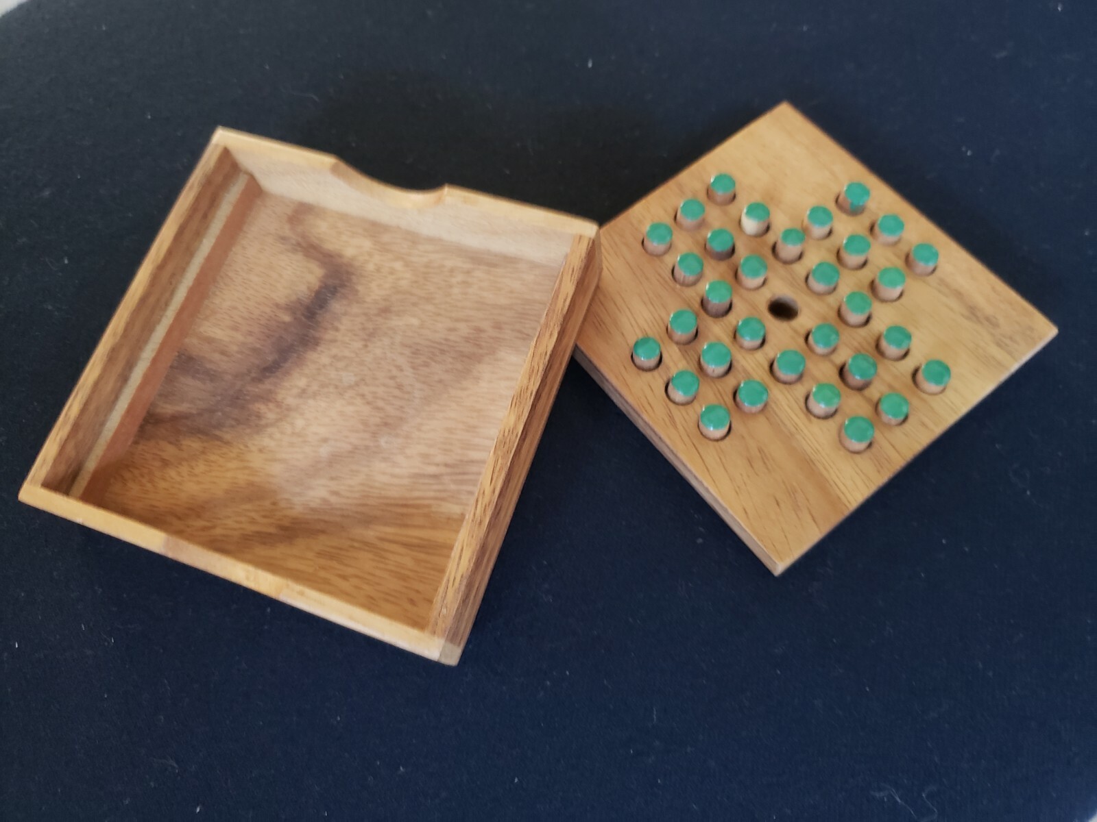 Solitaire Puzzle, Small, made from Monkey Pod Wood from Thailand