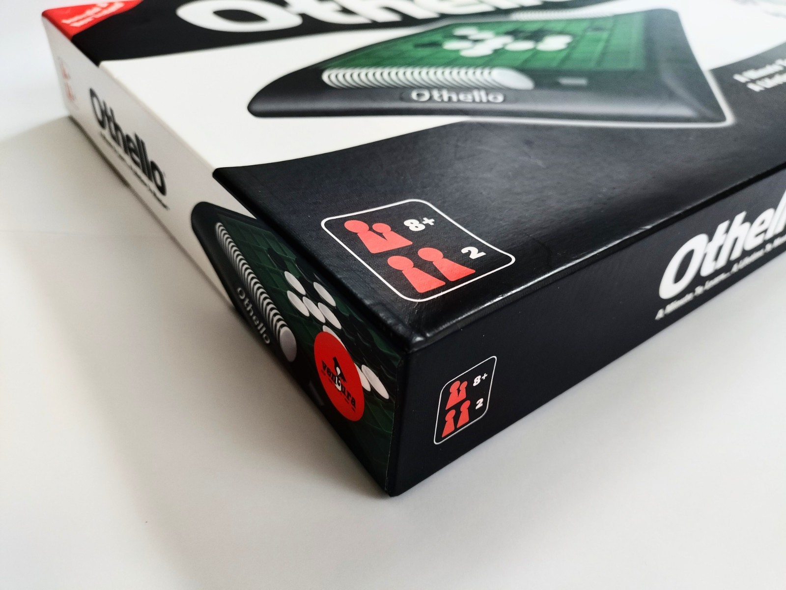Othello Ventura Games Classic Australia & New Zealand Game 2 players LIKE NEW