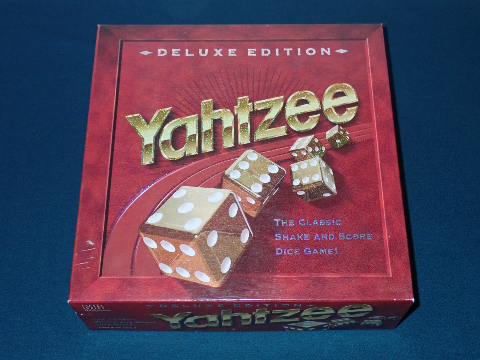 Yahtzee Deluxe Edition 1997 Gold Dice