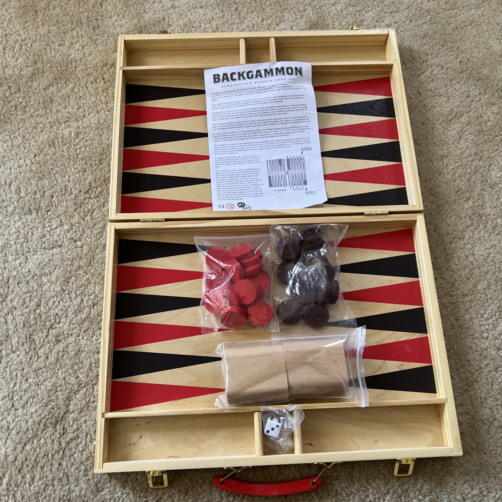 Wooden Backgammon Set Folding Travel Board Game Dice Cup 30 Wooden Pieces