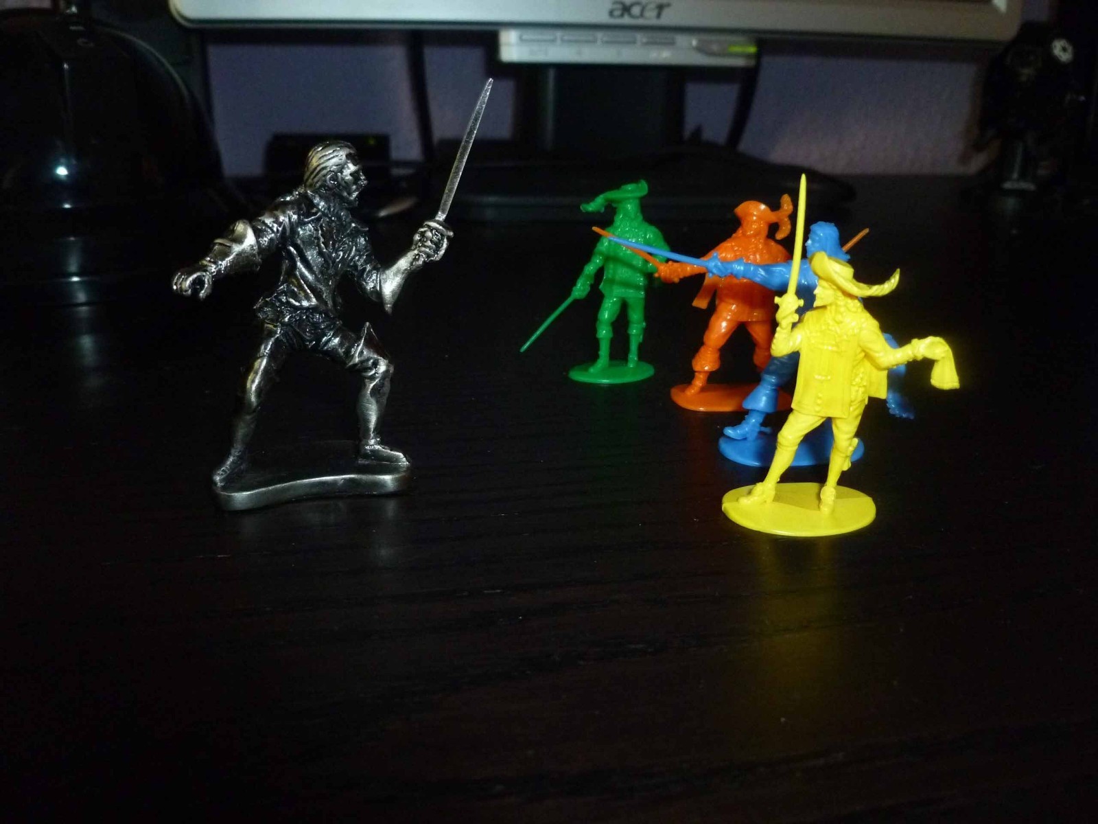 The Three Musketeers Board Game | The Queen’s Pendants | Zvezda SRS49769 | NEW