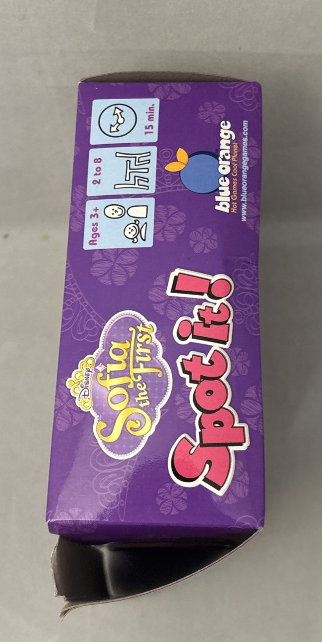 Spot It! Disney Learning – Sofia The First Edition – – Spot’n Learn Alphabet