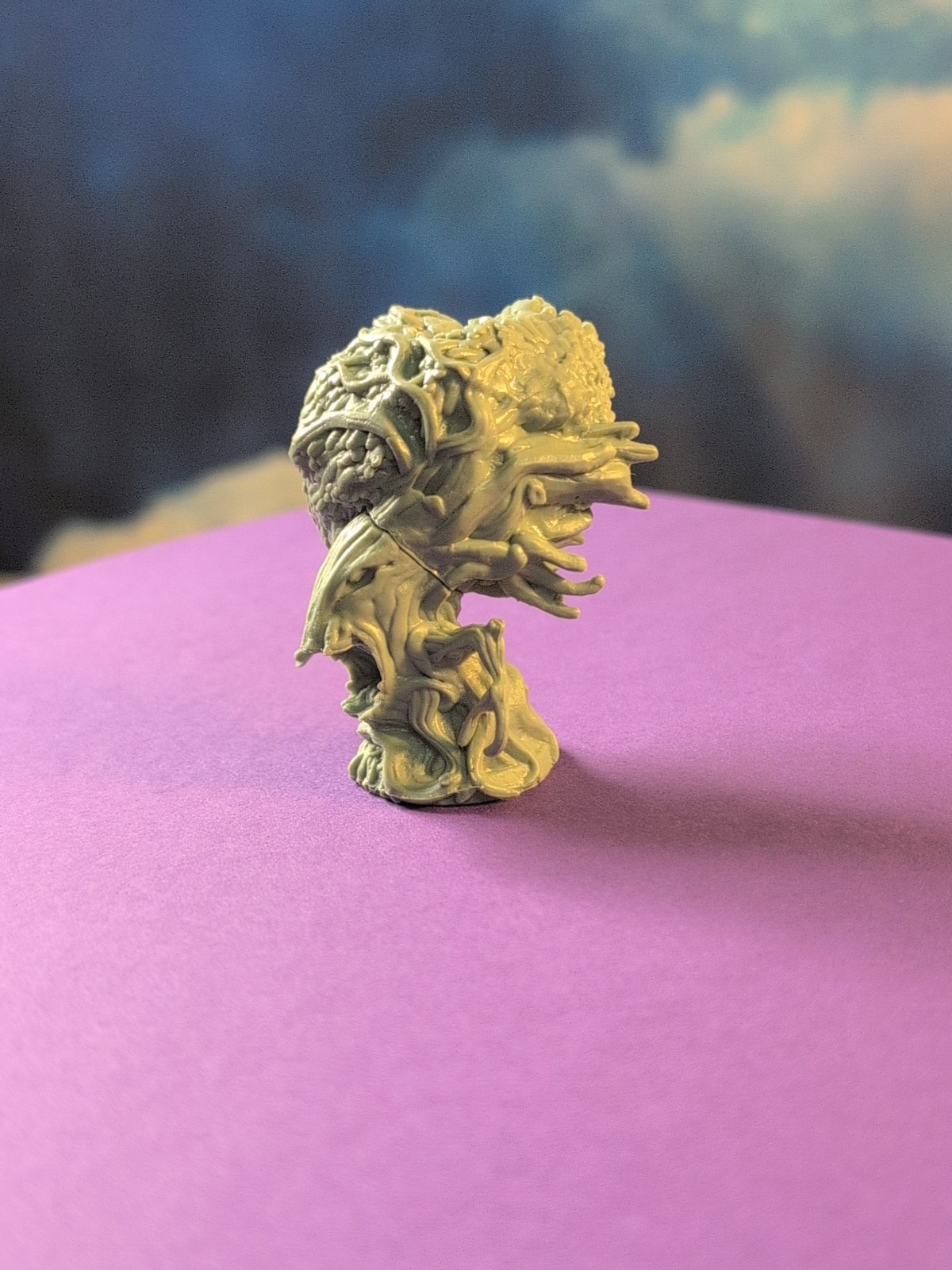 Folklore the Affliction – Dark Oak Miniature Figure