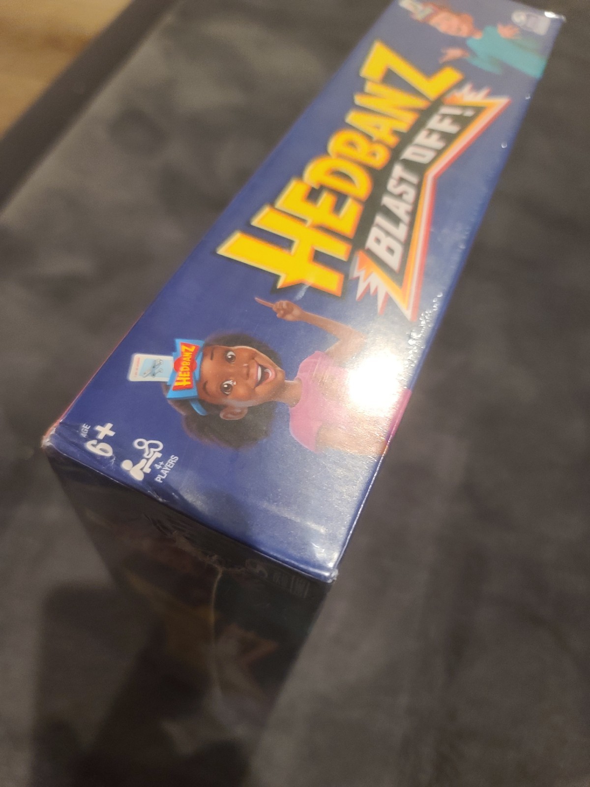Hedbanz Blastoff Guess Game for Families & Kids 6+ Spin Master Games