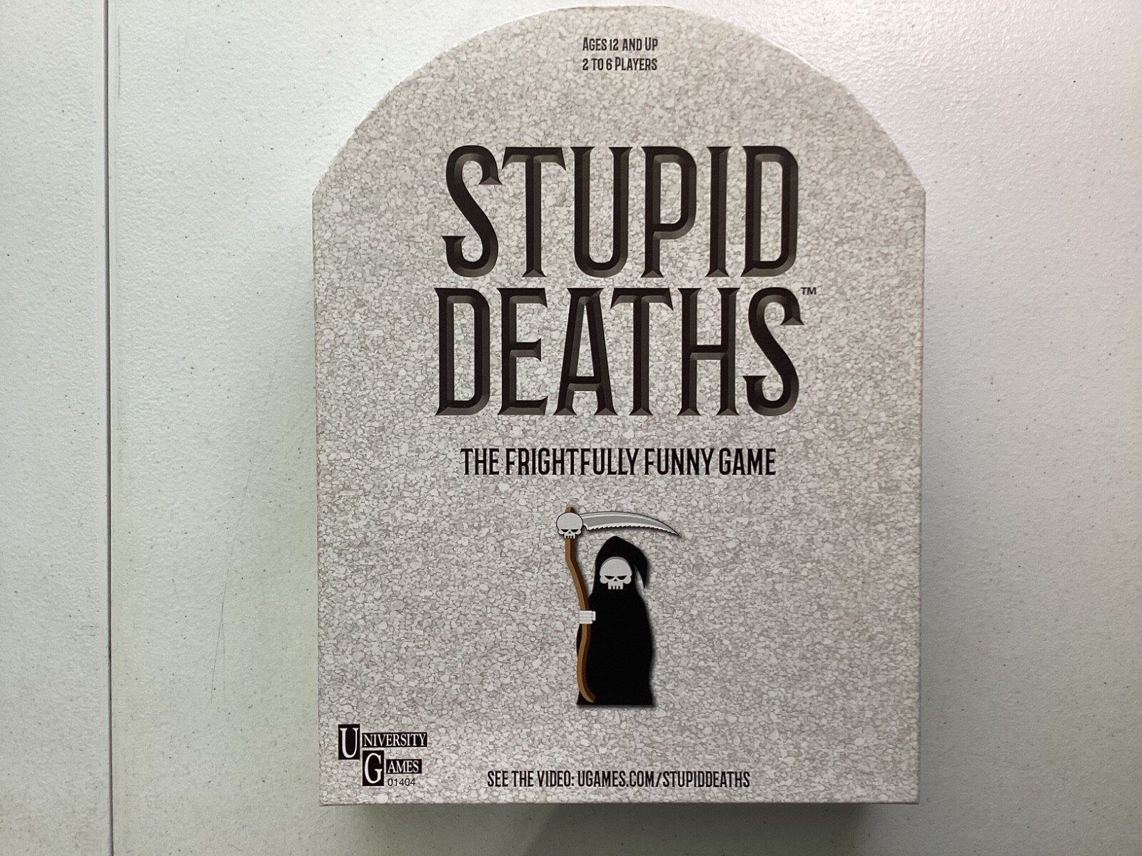 Stupid Deaths Game Never Played University Games 01-404 12 and Up Complete 2019
