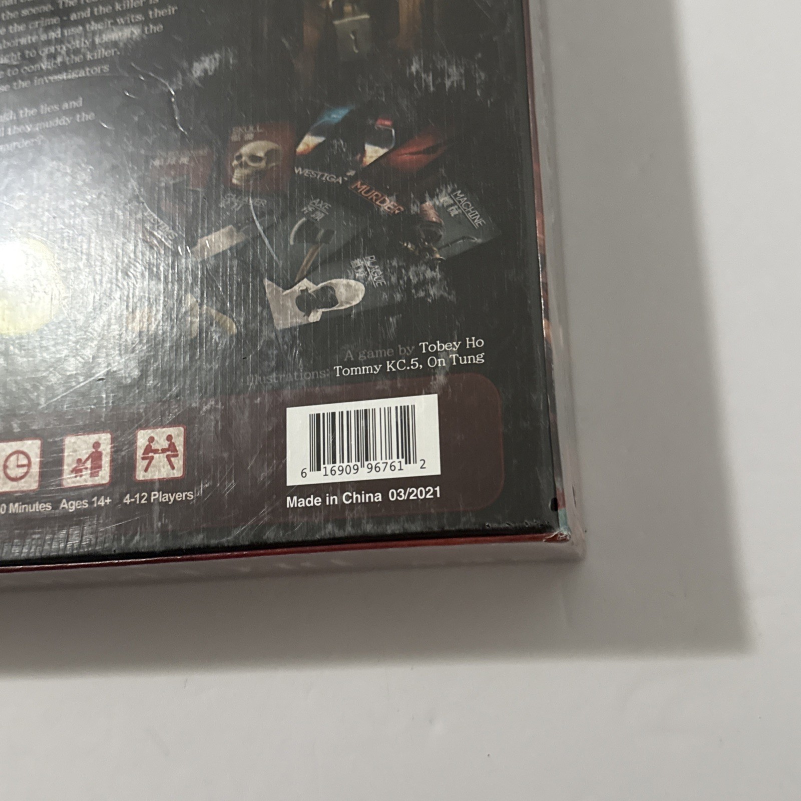 Deception – Murder in Hong Kong – (Grey Fox Games, 2015) – Sealed Box Damage