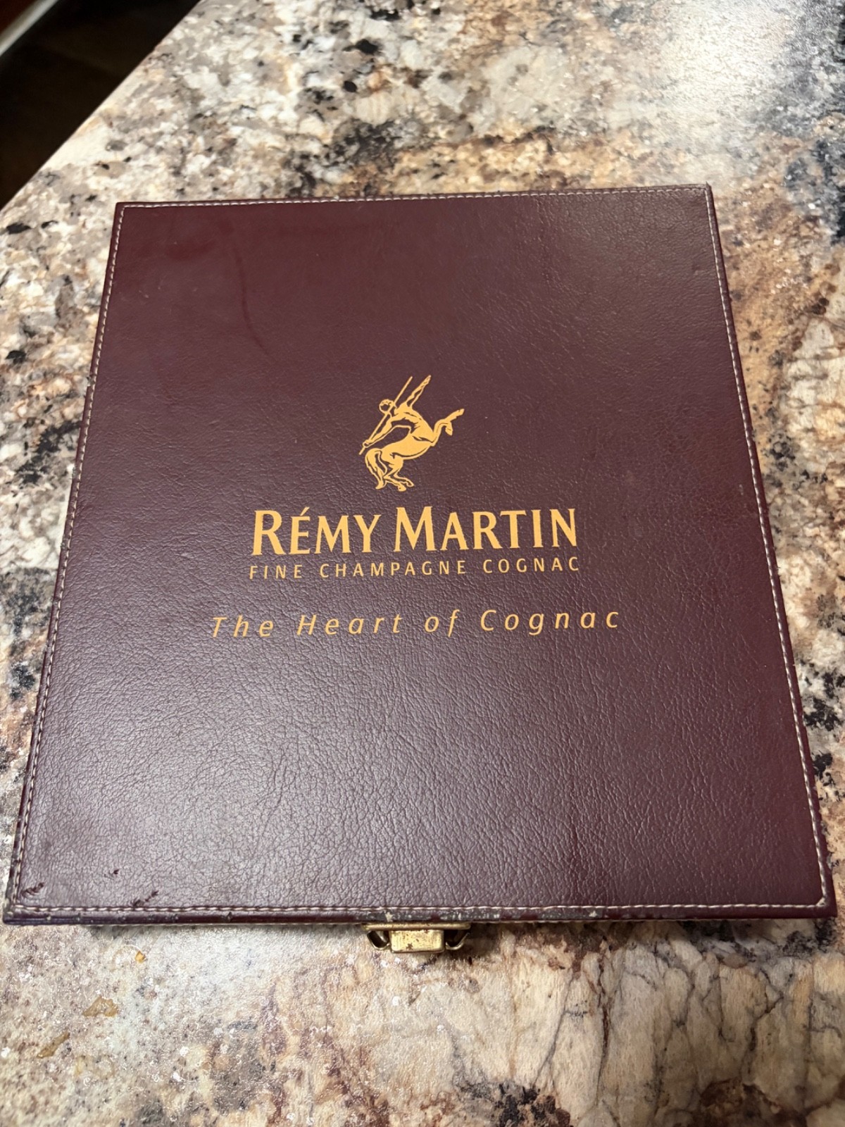 Remy Martin fine champagne cognac game set