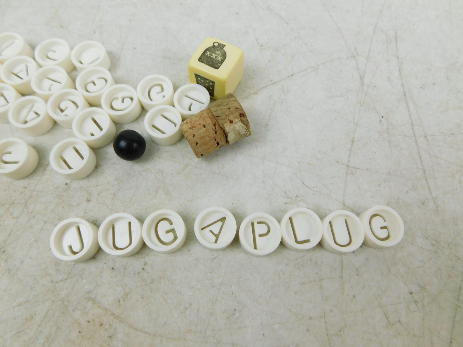 1969 PLUG A JUG Parker Brothers Game Vintage No. 18 Fast Action FUN Letter Toy