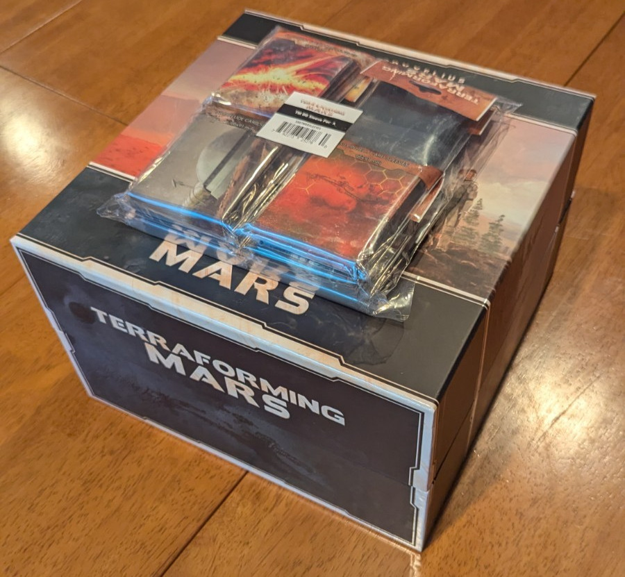 TERRAFORMING MARS 3D BIG BOX WITH GAME and METAL CUBES AND CITY BUBBLE DOMES!