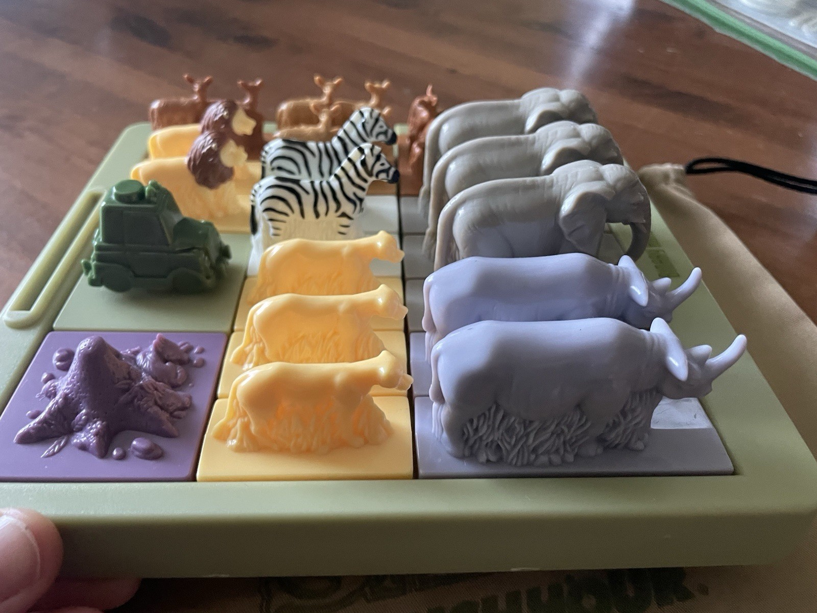 Thinkfun Safari Rush Hour Game 100% COMPLETE W/O Box Puzzle Educational