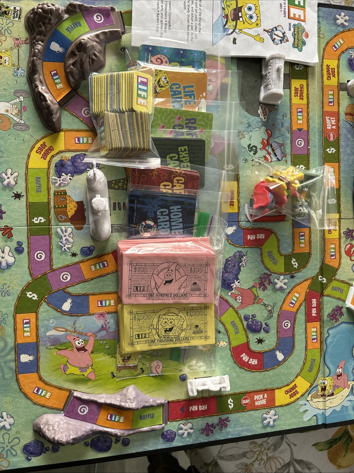 SpongeBob SquarepantsEdition TheGameofLife Hasbro Complete 2005any Question Ask