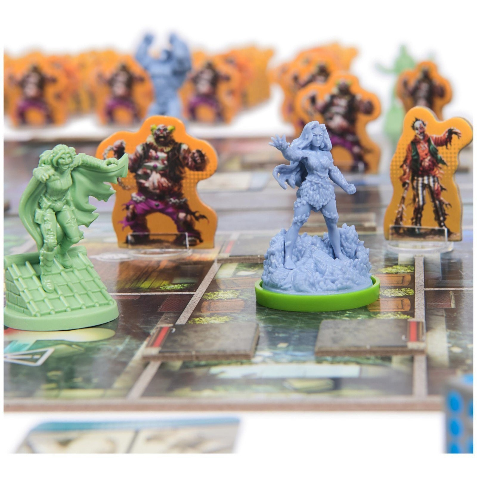 DCeased: Gotham City Outbreak Strategy Board Game with DC Comics Miniatures