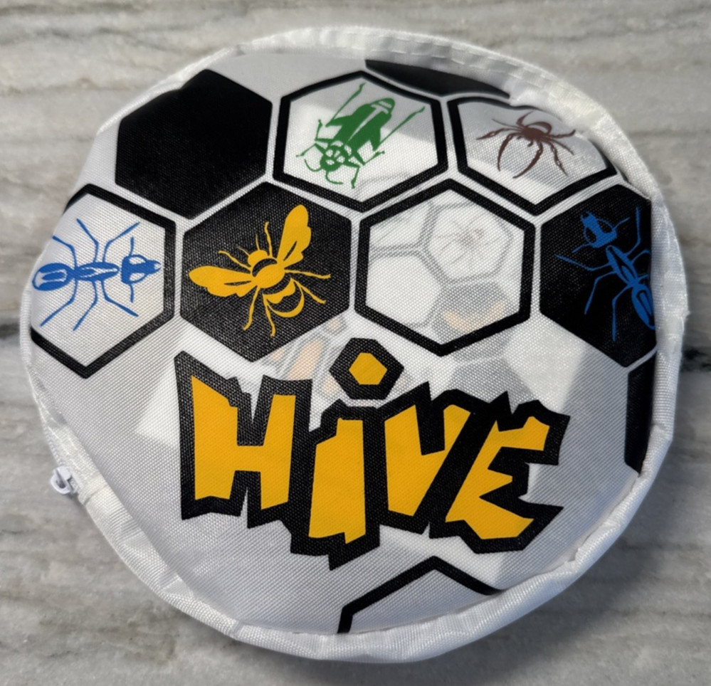 Hive Board Game by John Yianni Smart Zone Games Complete Bag Tiles Instructions