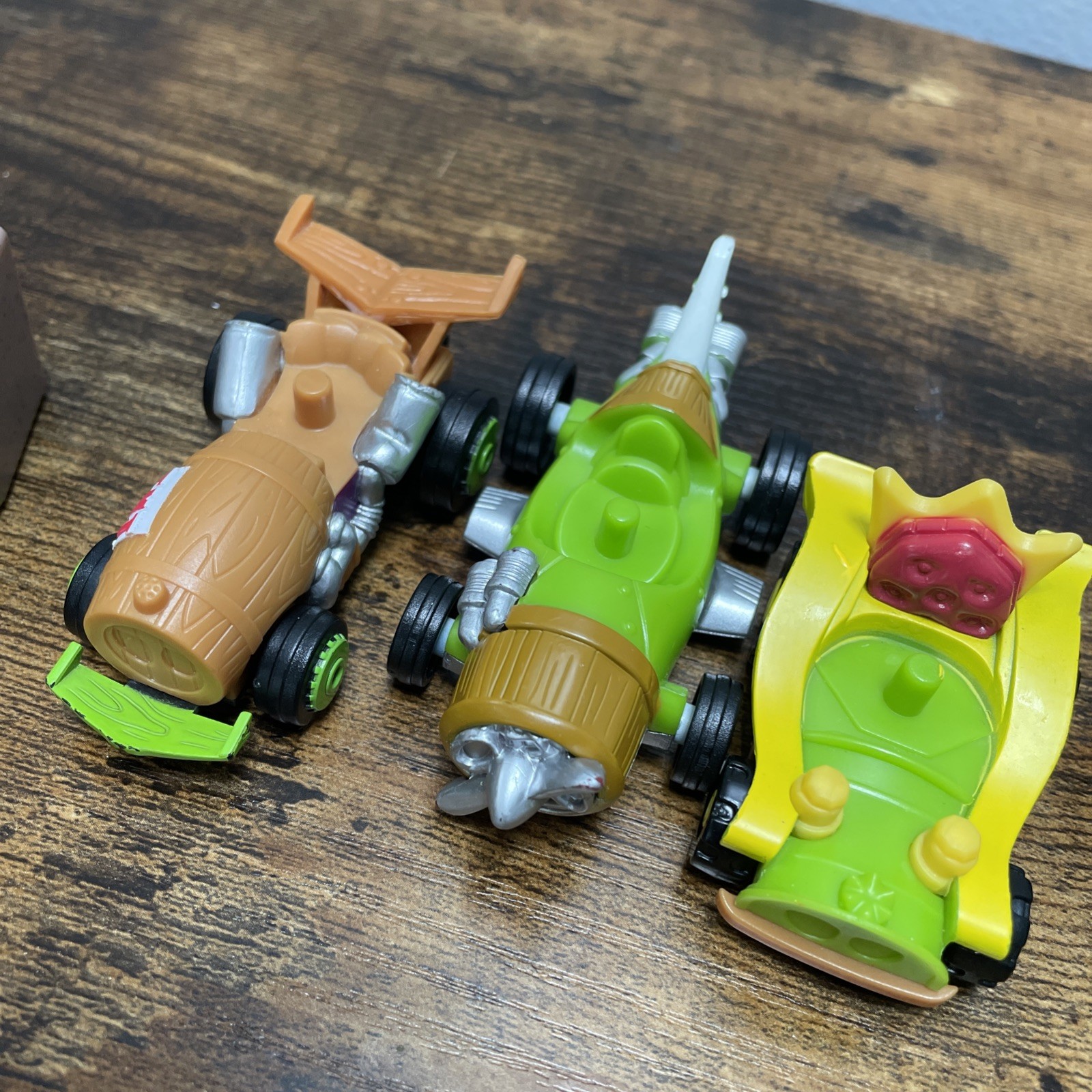 Angry Birds Go Jenga Game Terence Bubbles Chuck Kart Racer Lot Removable Heads