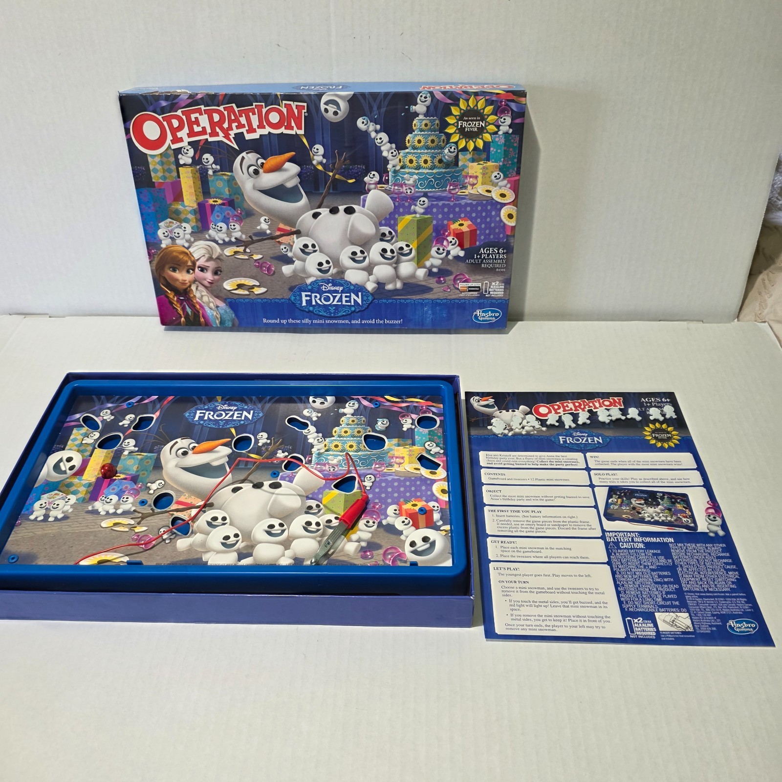 Hasbro Gaming Disney Frozen Operations with 11 Snowman