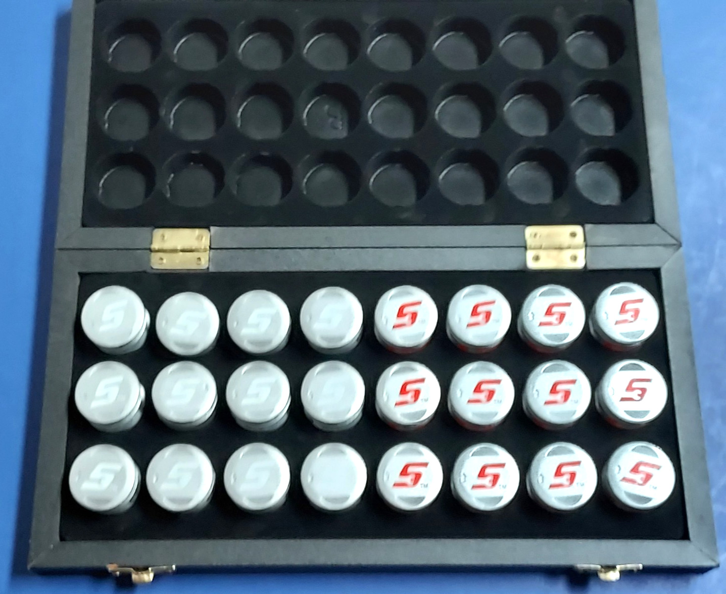 Snap On Tools Die Cast Piston Checker Set with wooden case. P/N-SSX05H101