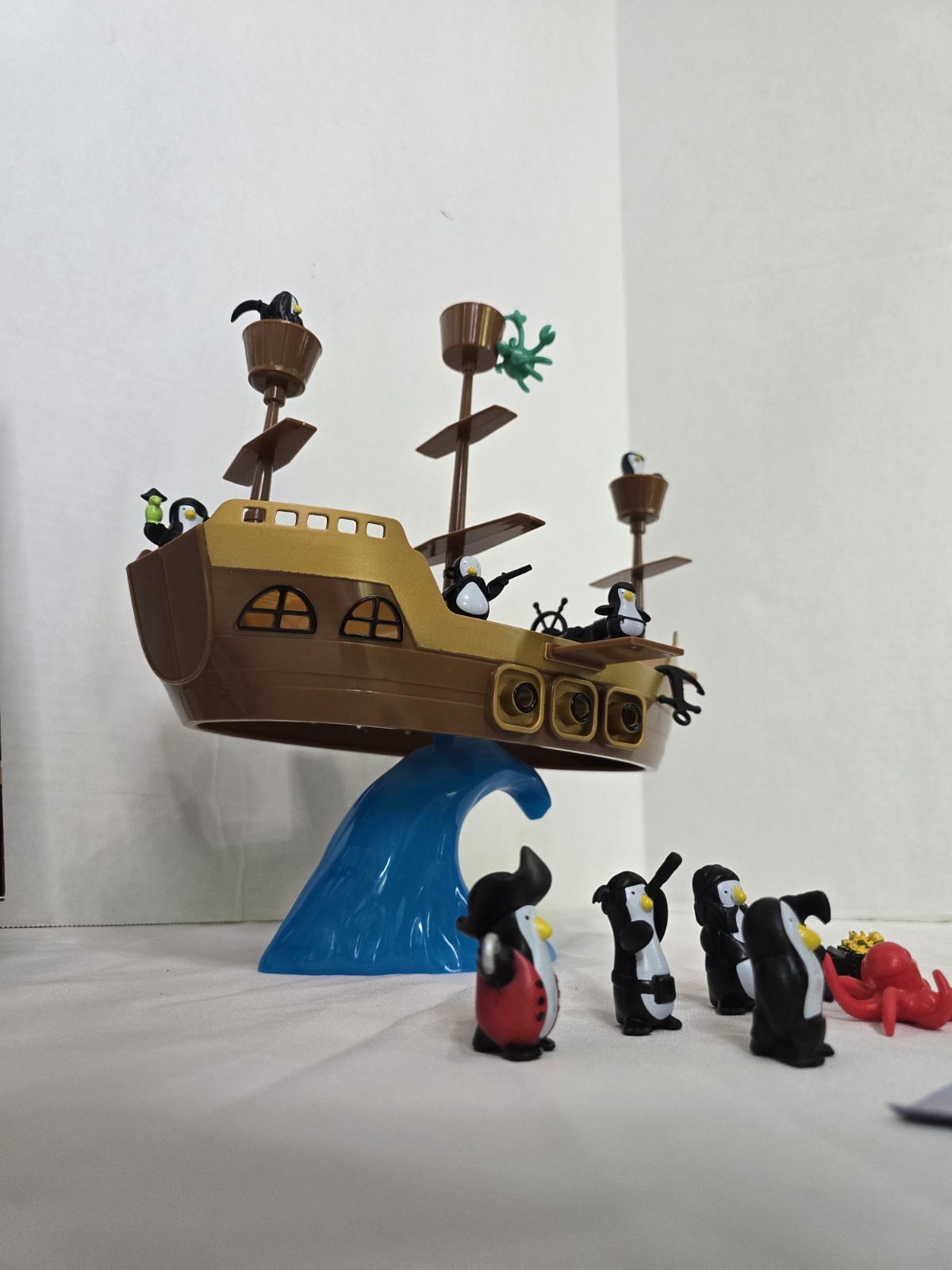 ​Don’t Rock The Boat Pirate Game 100% Complete PlayMonster Penguin Balancing