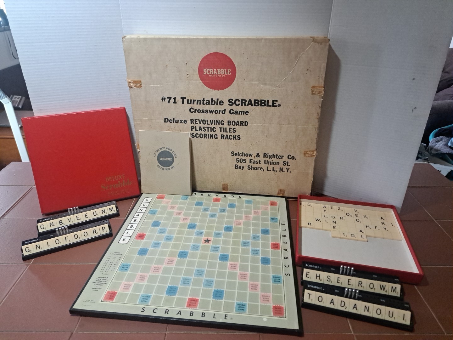 Vintage #71 Turntable SCRABBLE Crossword Game Deluxe Revolving Board 100 Tiles