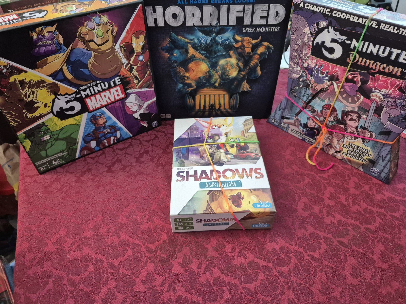 Horrified Shadows Amsterdam 5-Minute Marvel & Dungeon Board Game Bundle Lot 4