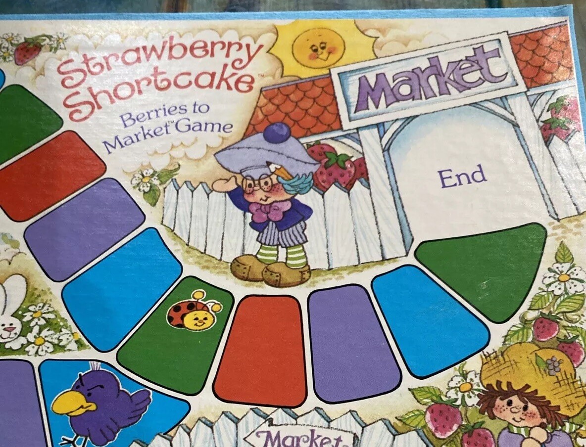 Vintage 1979 Strawberry Shortcake Berries To Market Game BOARD & 2 Pieces