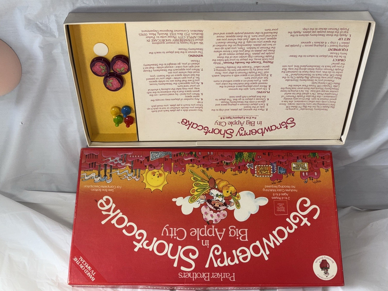 1981 Parker Brothers ~ STRAWBERRY SHORTCAKE in BIG APPLE CITY Board Game