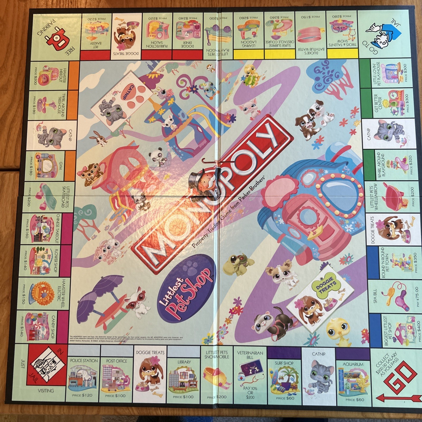 2007 Hasbro Littlest Pet Shop Edition Monopoly Board Game 6 Pets COMPLETE Nice!