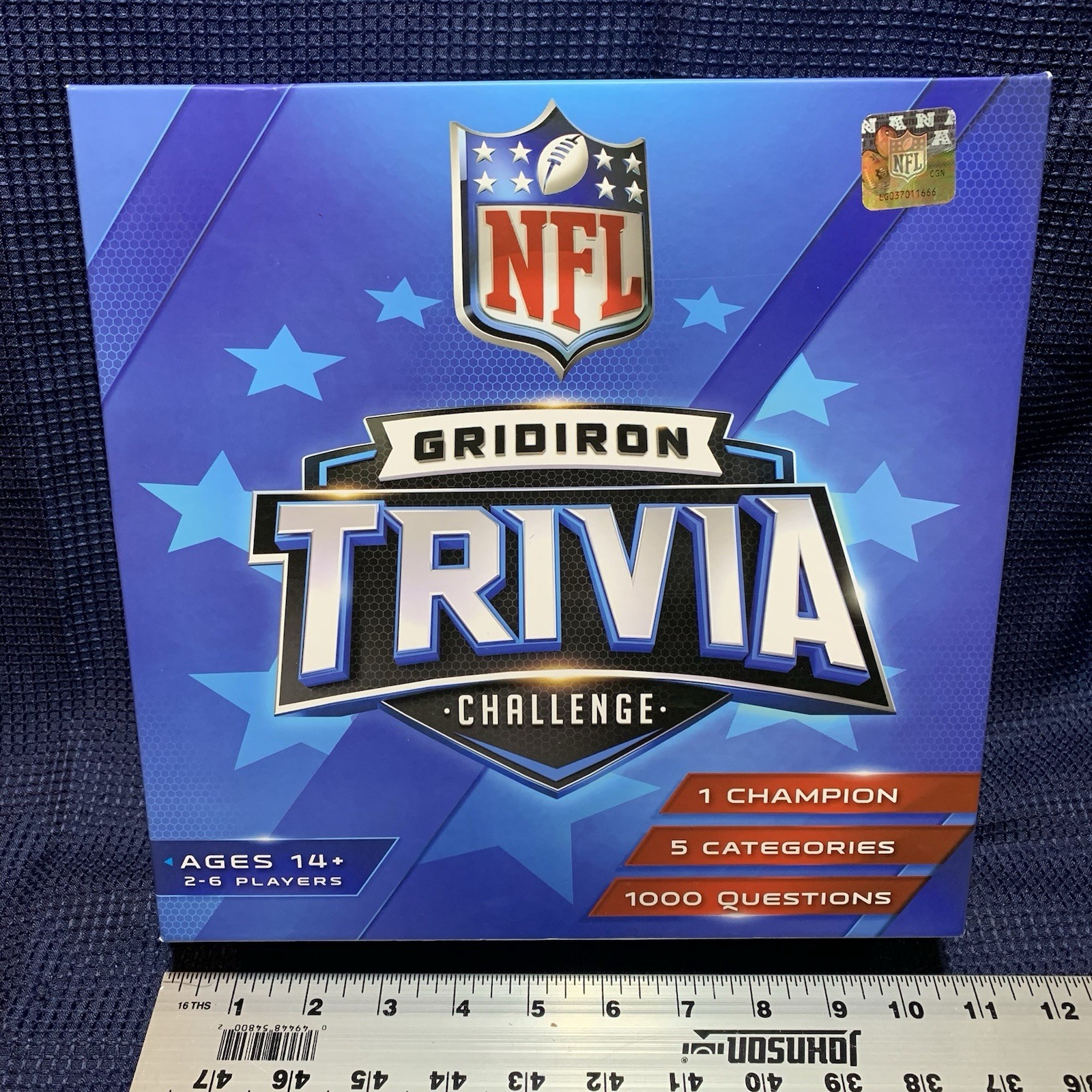 Football Game – NFL Gridiron Trivia Challenge Officially Licensed Free Shipping