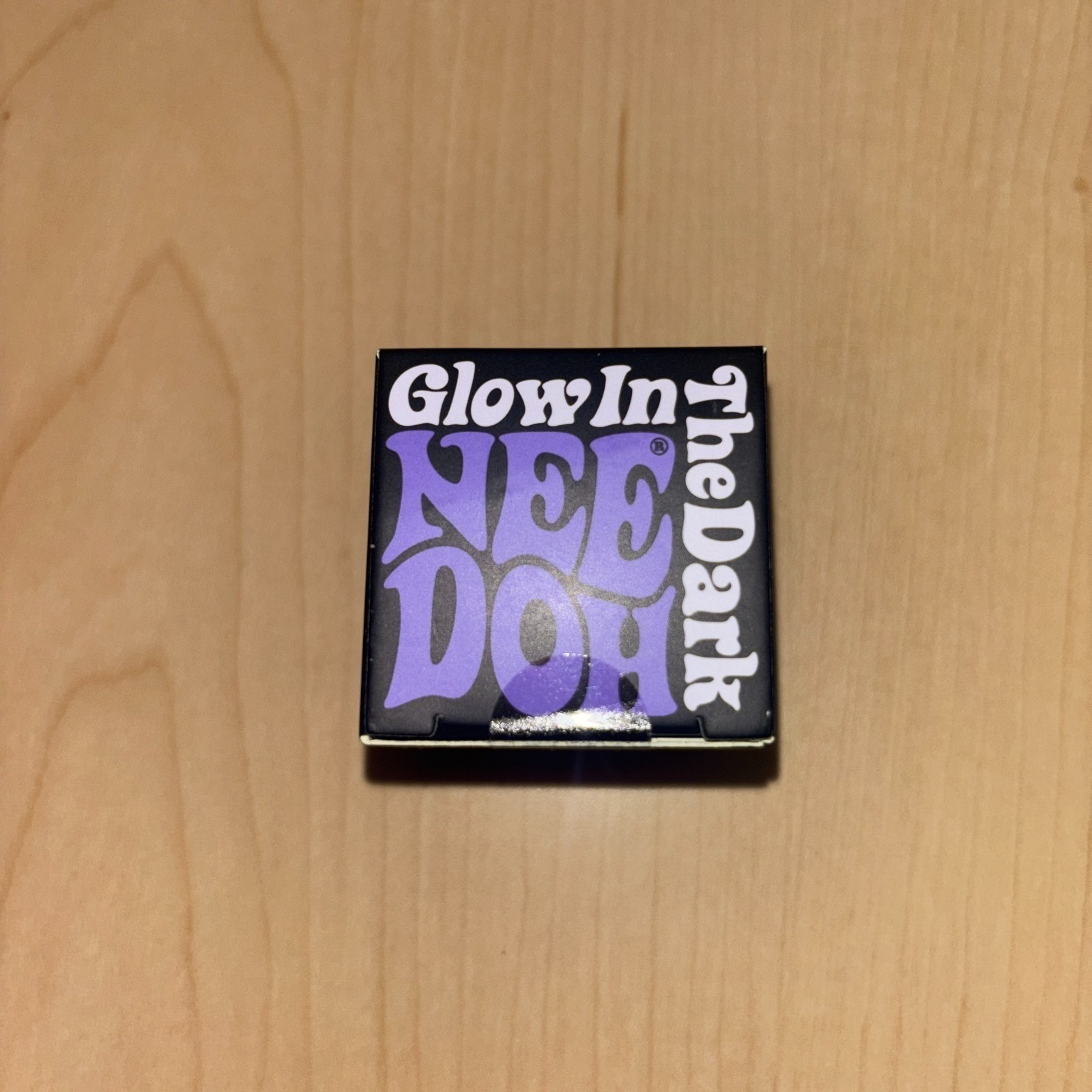 PURPLE- *NEW* NeeDoh Teenie Groovy Glob GLOW IN THE DARK Squish Toy ! L@@K