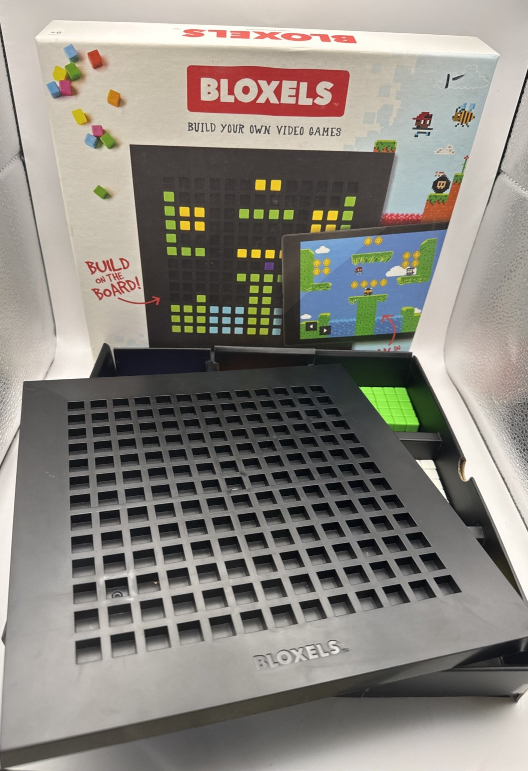 Lot of 2 Mattel Bloxels Board Video Games Basic and Star Wars.