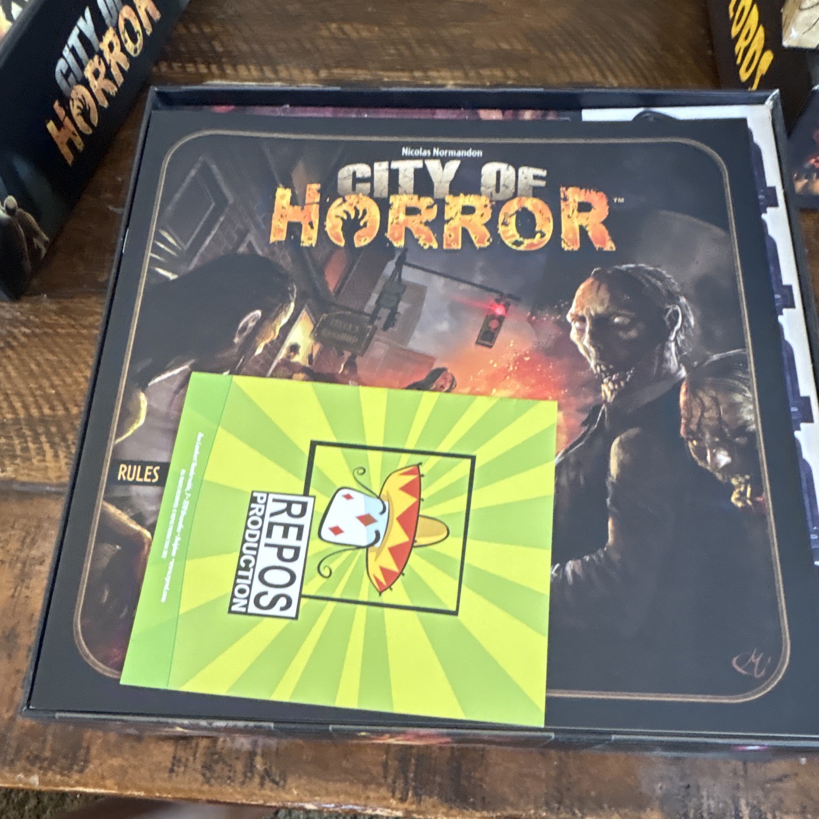 Repos Production City of Horror Horror Board Game Golden Geek Award 3-6 14+ 2012