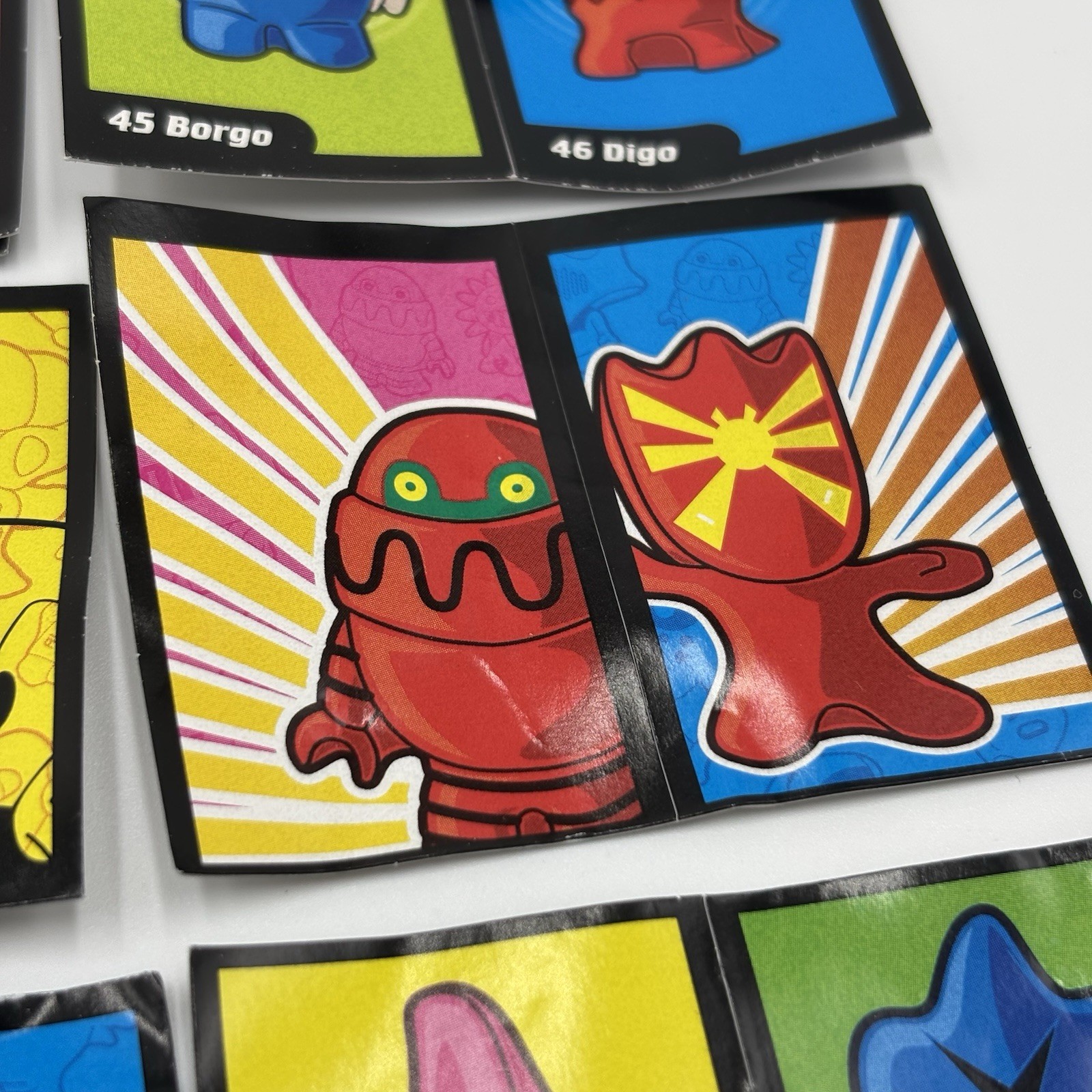 Amazing Graphics Stickers – European Turkey release Urban Toys Gogos Crazy Bones
