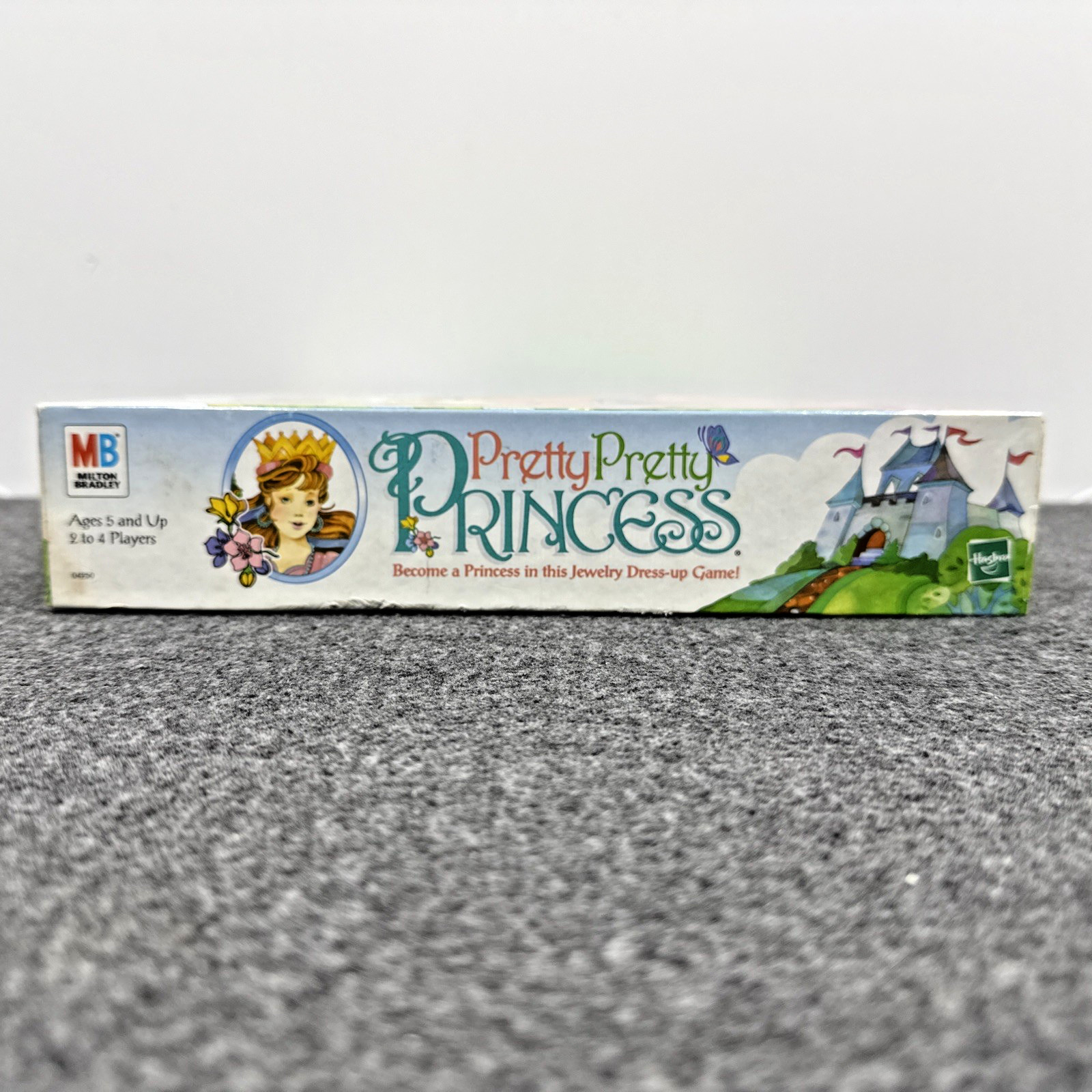 VTG 1999 Pretty Pretty Princess Board Game Jewelry Dress Up Sleepover Fun Read