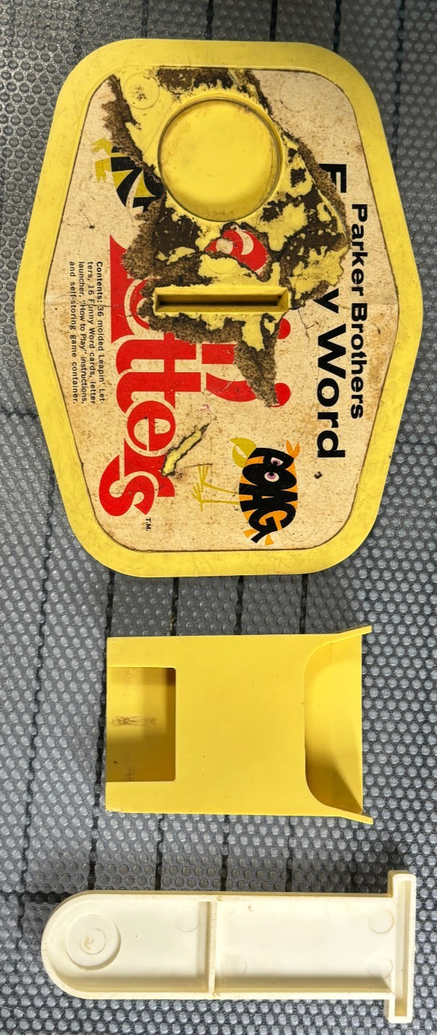 Vintage Parker Brothers Leapin’ Letters Funny Word Game 1969 Game Toy