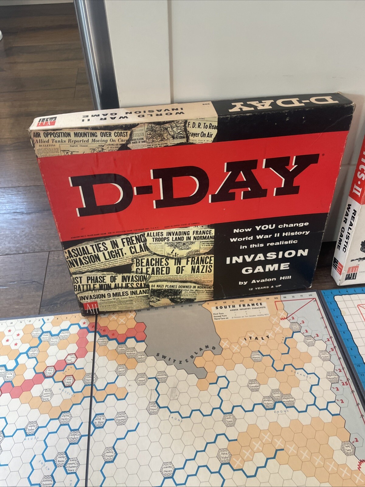 1961 D-Day World War II Invasion Board Game #508 Avalon Hill WWII Tactics II
