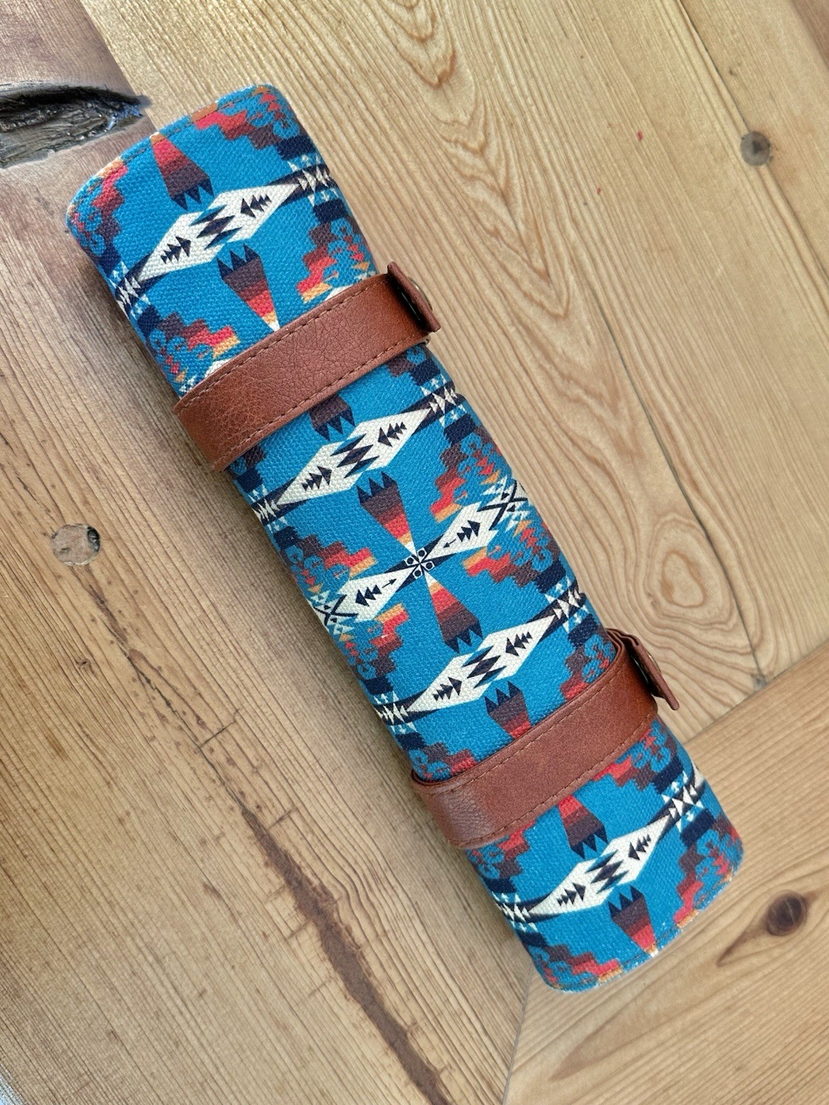 Pendleton Travel-Ready Roll-Up Backgammon Game