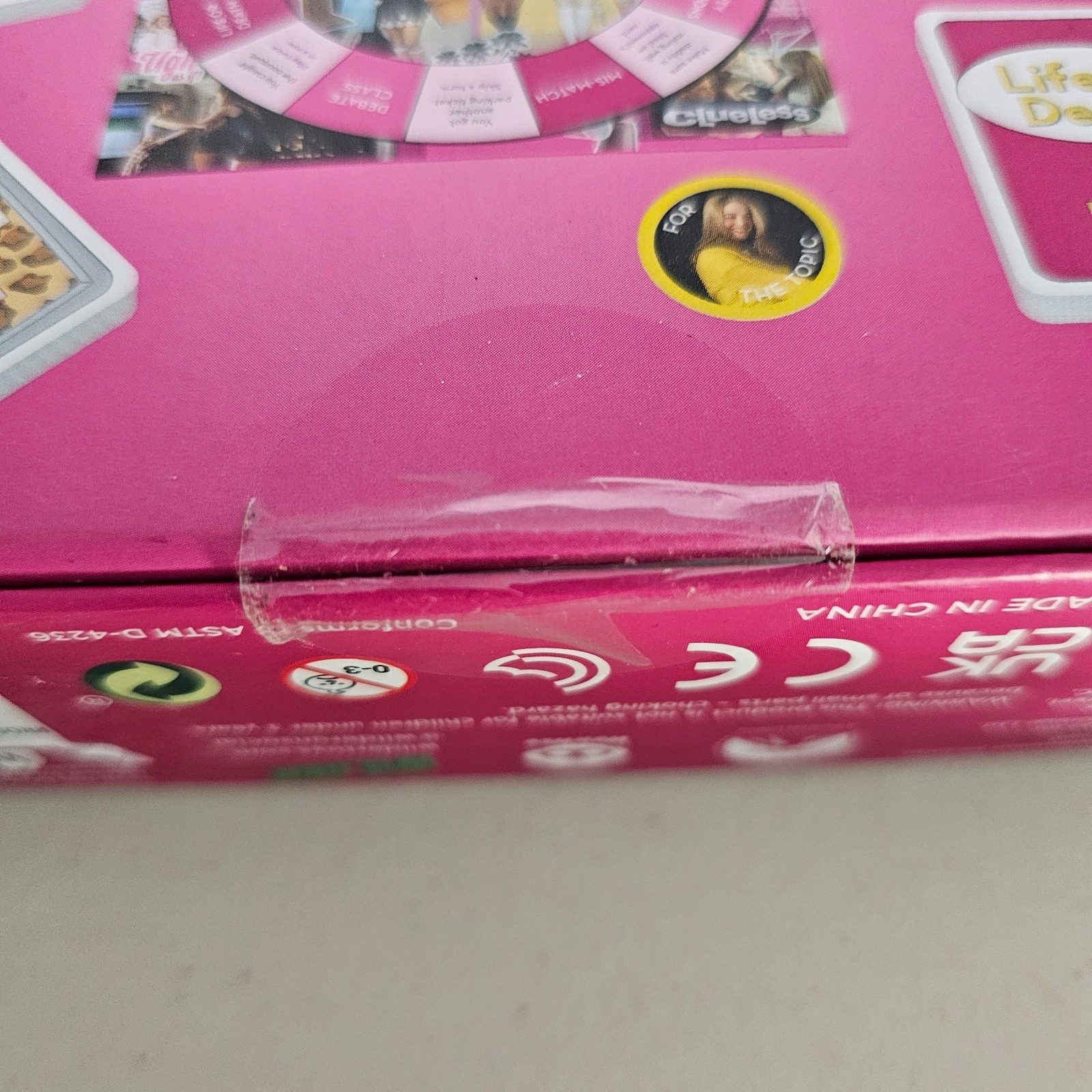 The Clueless Movie Party Game Still Sealed Brand New ~ 3-6 Players, Easter Fun!