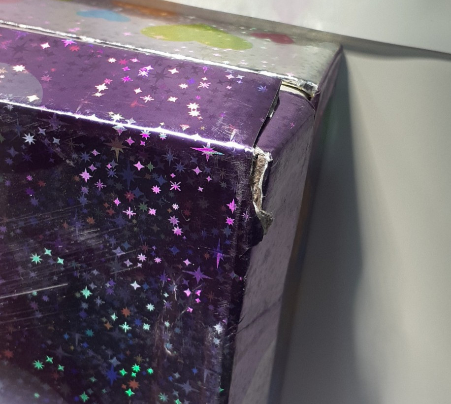 Mystery Date Board Game COMPLETE Milton Bradley 2009 Kids Family Glitter Box