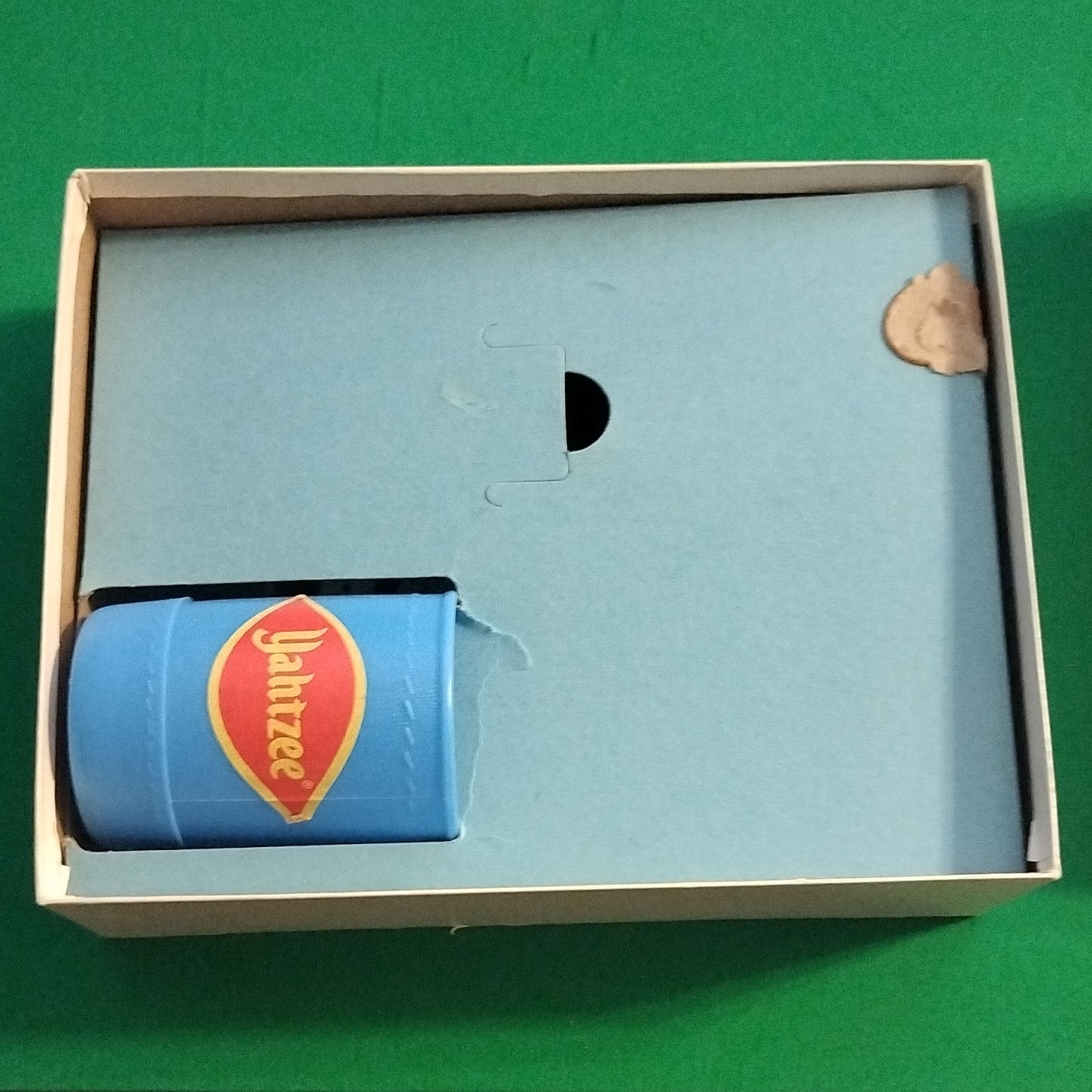 E. S. Lowe Yahtzee Dice Game Complete, Dice Cup, 2+ Players, Ages 8+